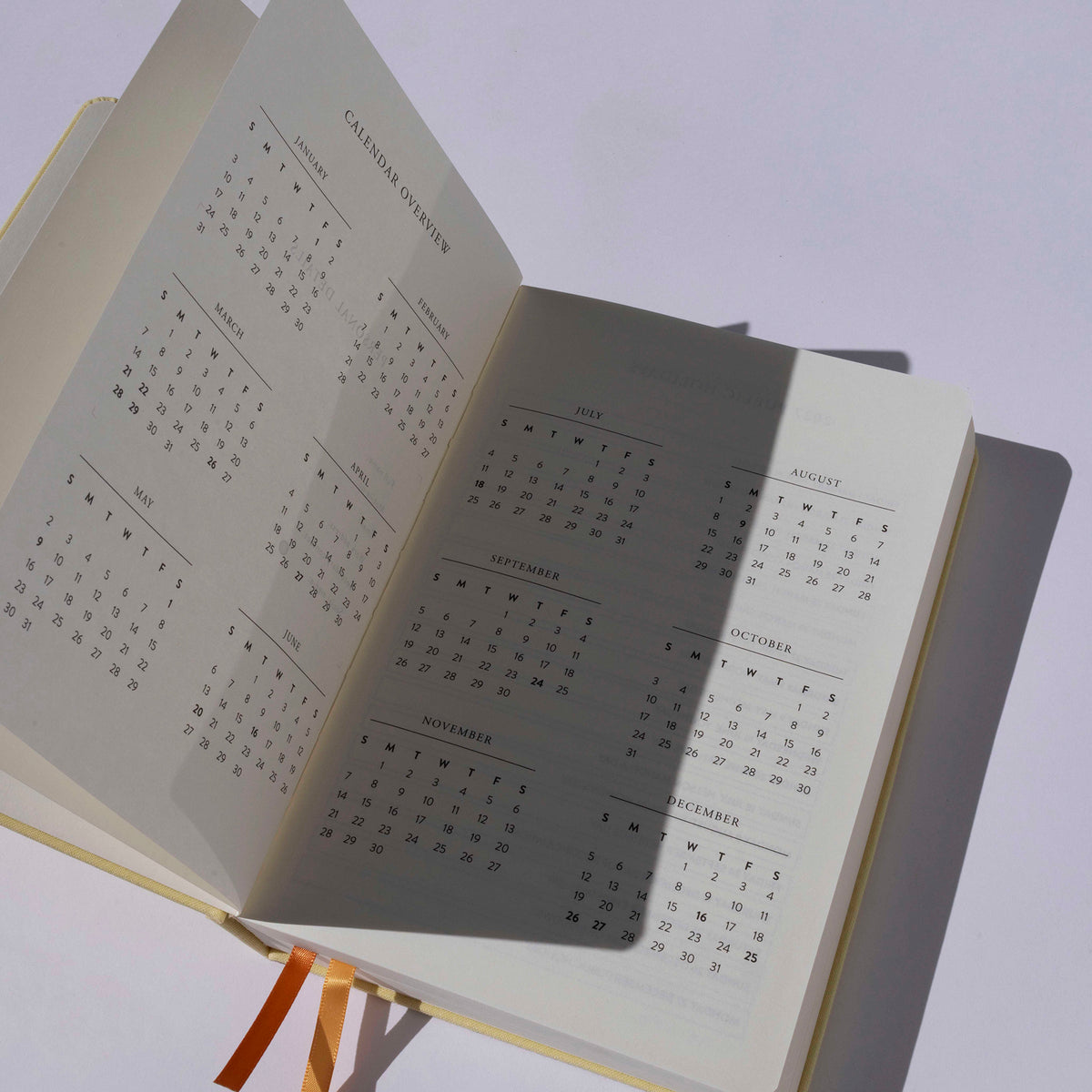 Diary Planner 2027 - Gold