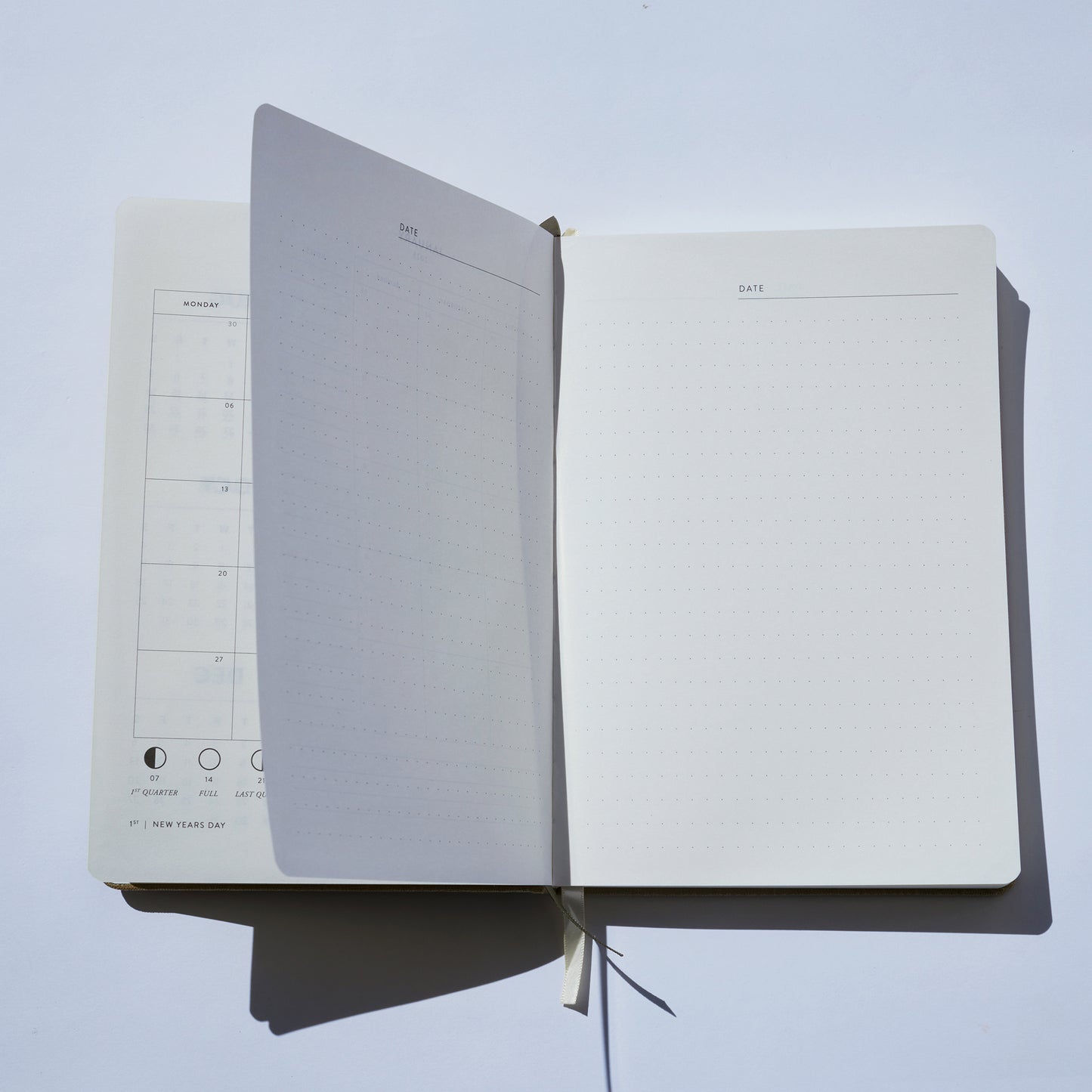 2025: Notebook Planner in Beige